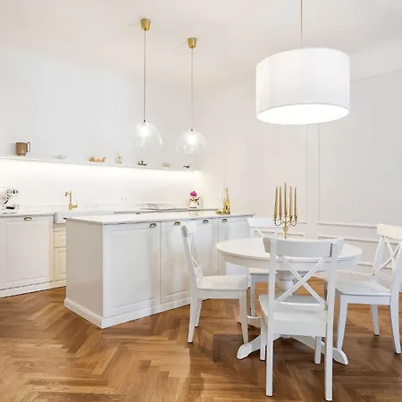 Marianna's Old Town Apartment Ljubljana
