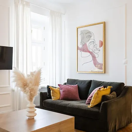 Marianna's Old Town Apartment *