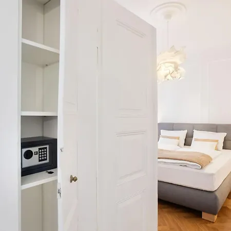 Апартаменты Marianna's Old Town Любляна